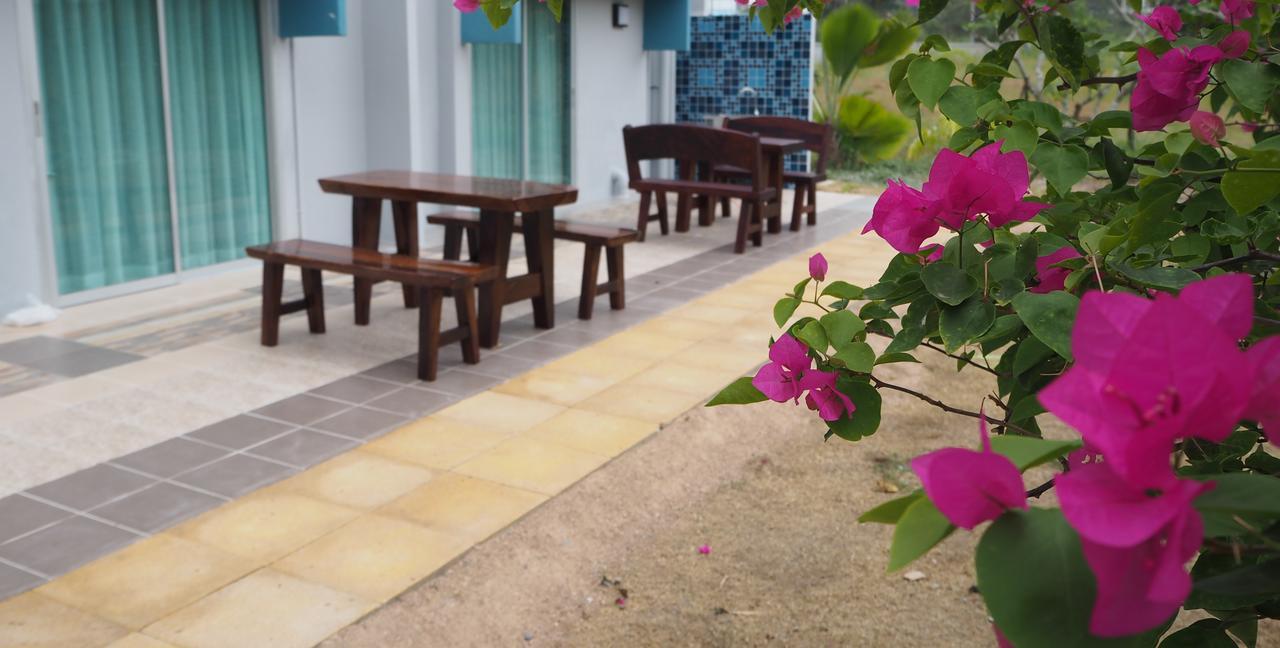 Addera Residence Hua Hin Bagian luar foto